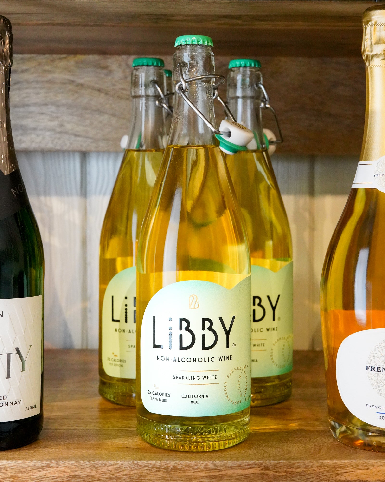Libby Sparkling White California Non-Alcoholic NV
